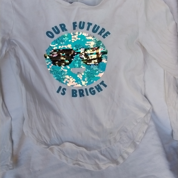 A nice cute kids shirt - Picture 2 of 3